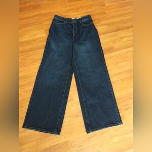 NWT High Rise Wide Leg Blue Jeans, Size 6